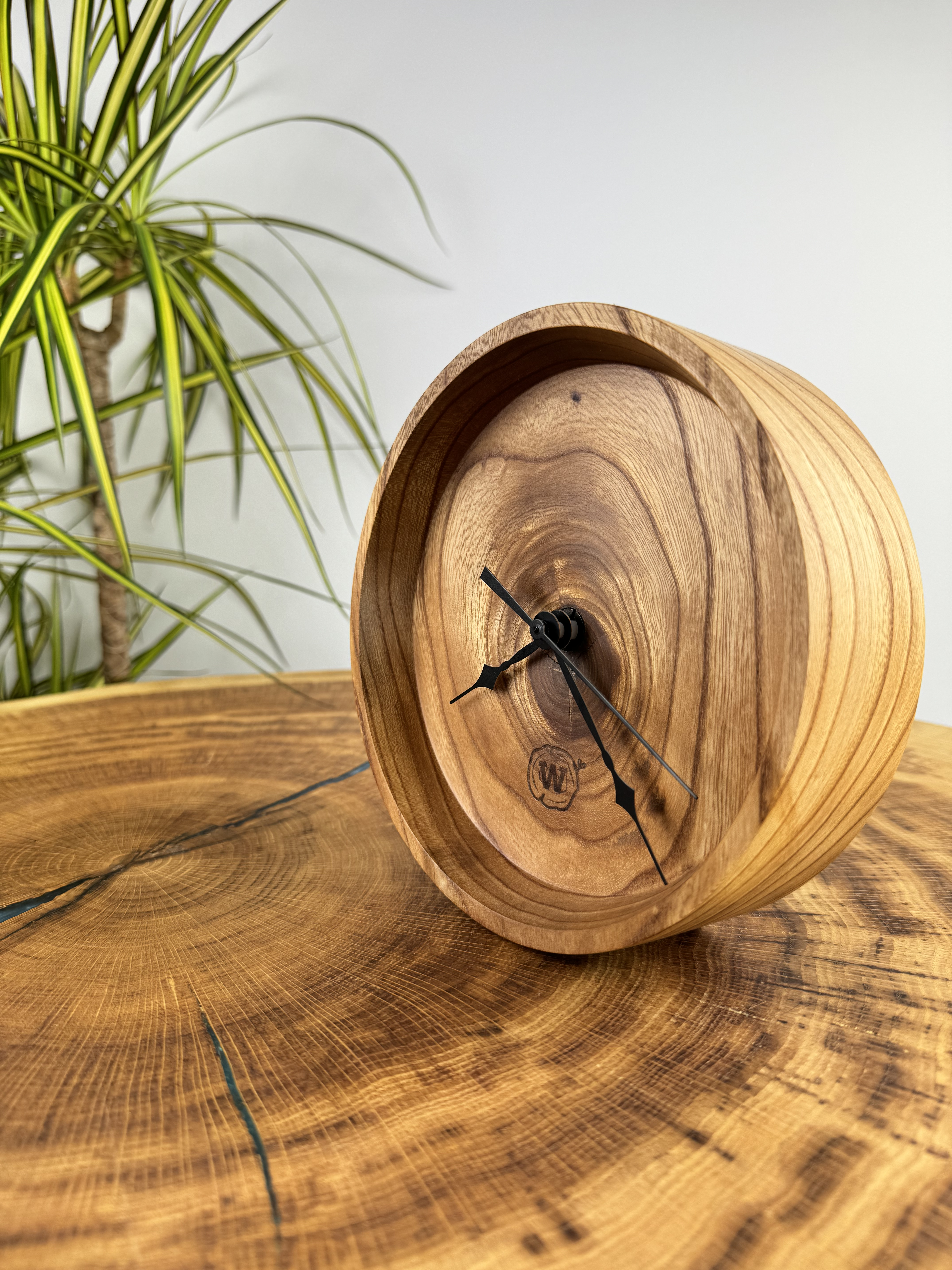 Dřevěné hodiny Gianna